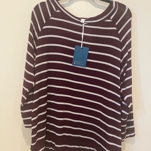 Market & Spruce Red and White Relaxed Long Sleeve Tee - Picture 1 of 3